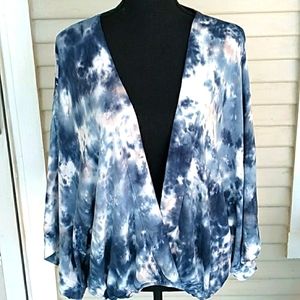 💖Young Fabulous & Broke tie dye kimono top